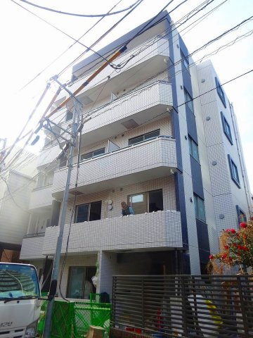 O&O町屋の外観