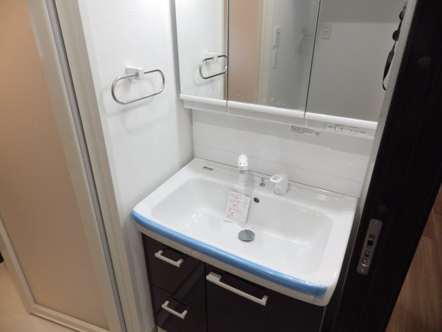 O&O町屋の洗面所