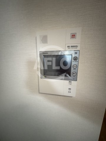 プレサンス緑橋ソレアス　宝栄小学校のセキュリティ|プレサンス緑橋ソレアス　モニター付きインターホン