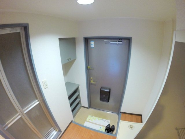 【玄関】 | メゾン綾羽