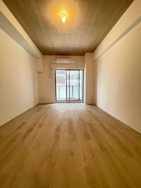 レジディア上野御徒町の居間・リビング