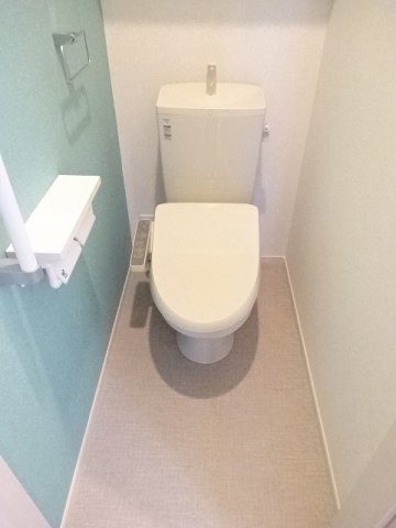 ローマアリエス．Ａのトイレ|落ち着いたトイレです