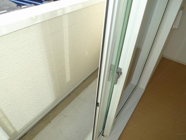 フォーシーズンⅢのバルコニー|広々としたバルコニーです