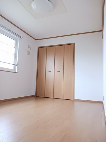 エレガンシアⅡの内装|きれいな内装です