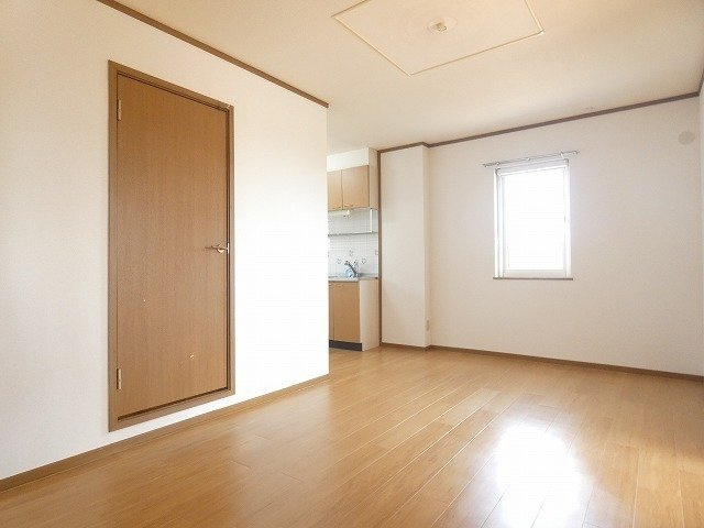 グレイスⅡの居間・リビング|居間です