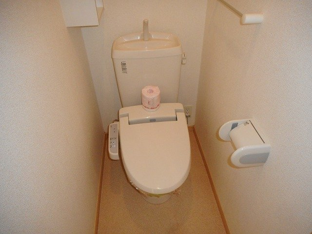 シャルロット　Ⅰのトイレ|トイレもきれいです