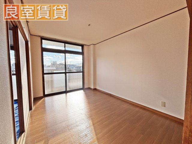 【洋室】 | メゾン福池 | 南　洋室6.0帖