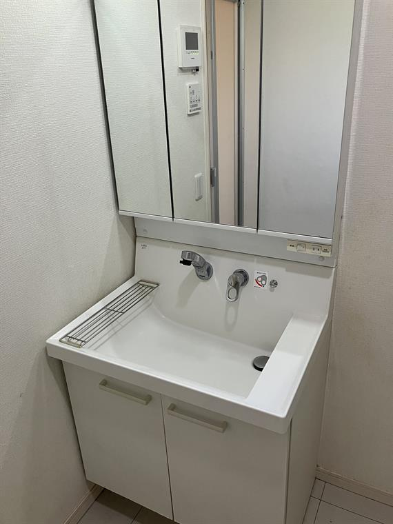 徳丸戸建の洗面所