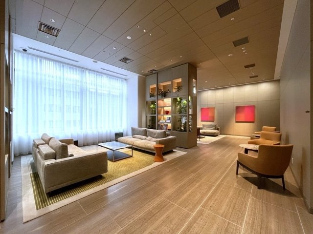 ＷＯＲＬＤ　ＴＯＷＥＲ　ＲＥＳＩＤＥＮＣＥのロビー