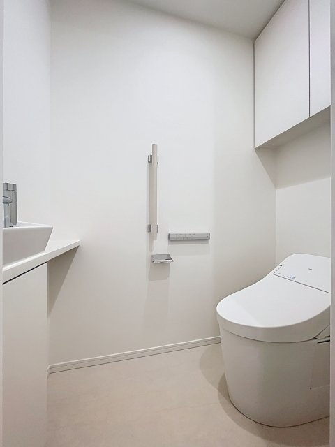 ＷＯＲＬＤ　ＴＯＷＥＲ　ＲＥＳＩＤＥＮＣＥのトイレ