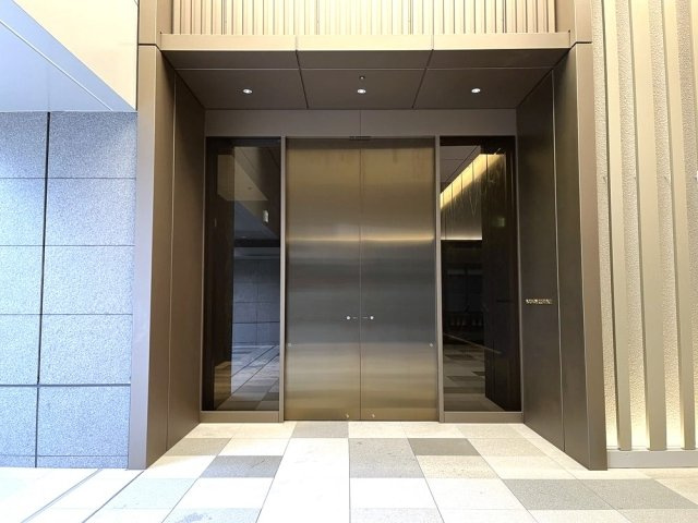ＷＯＲＬＤ　ＴＯＷＥＲ　ＲＥＳＩＤＥＮＣＥのエントランス