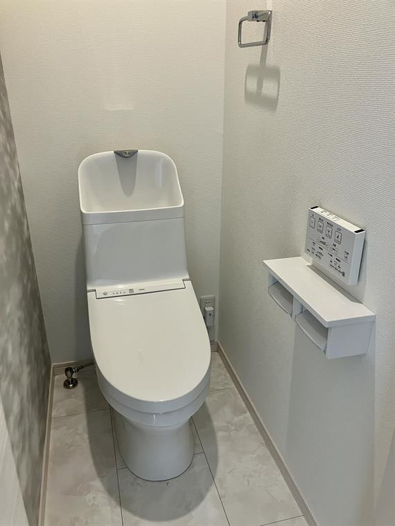 久が原戸建のトイレ