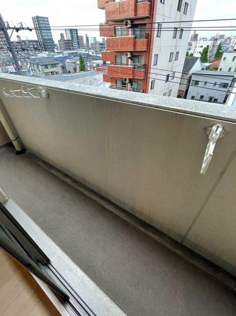アルバ志賀本通　名古屋市賃貸　仲介手数料無料のバルコニー