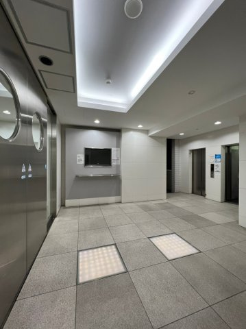 ラ・ヴィ・アン・ローズ　名古屋市賃貸　仲介手数料無料のロビー