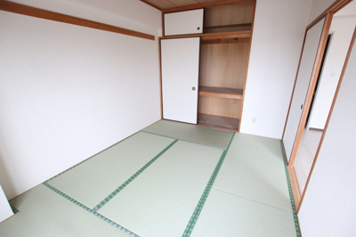 6帖の和室♪押入もあり♪
