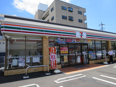 コンビニ