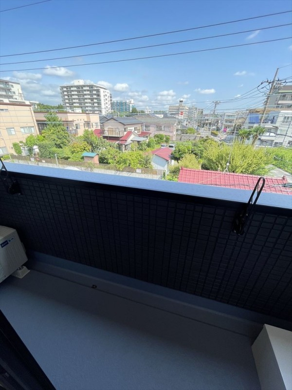 ｒｏｂｏｔ　ｈｏｍｅ　大和市中央のバルコニー