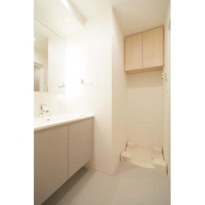 【洗面所】 | 神楽坂南町ハウス | ※写真は同タイプ住戸です。