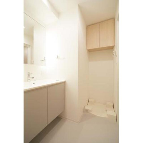 【洗面所】 | 神楽坂南町ハウス | ※写真は同タイプ住戸です。
