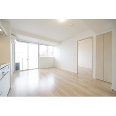 【居間・リビング】 | 神楽坂南町ハウス | ※写真は同タイプ住戸です。