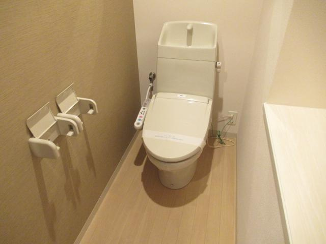 ｆｌｅｕｒのトイレ|シャワー付トイレ