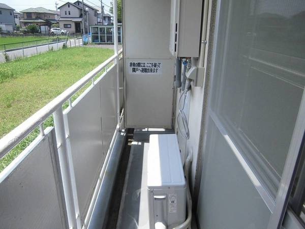 ビレッジハウス大毛2号棟のバルコニー|ビレッジハウスの同一物件・同一タイプの間取りの写真です