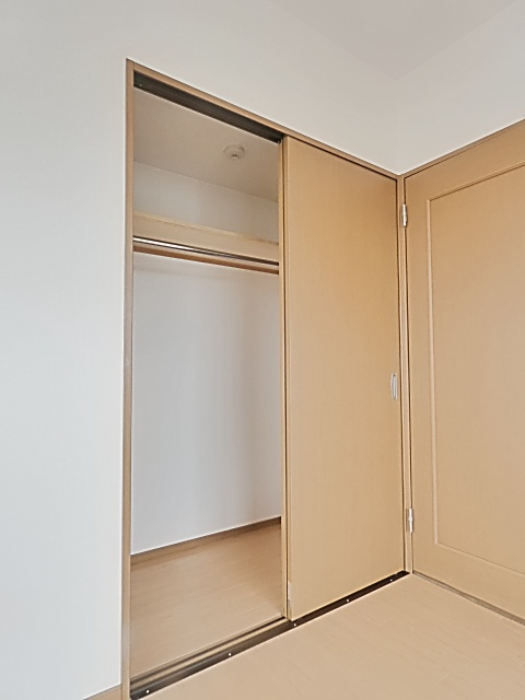 レージュ新栄町の収納