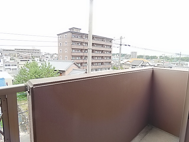 レージュ新栄町のバルコニー