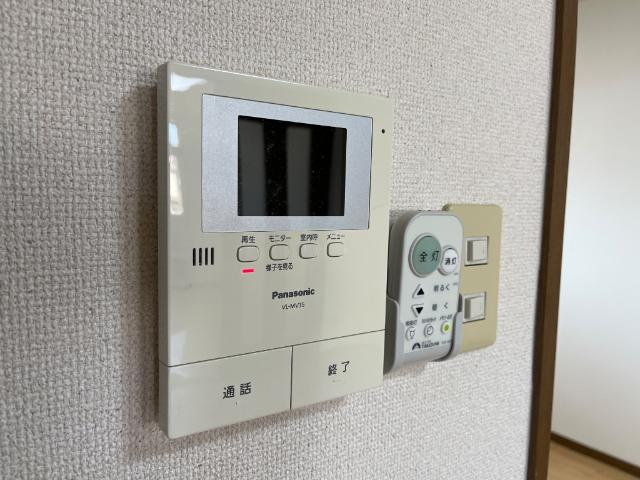 クオリティパレスの内装|カメラ付インターホン