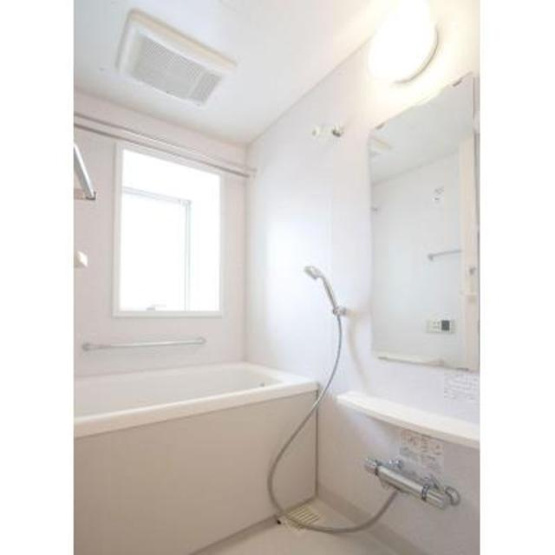 【浴室】 | パークアクシス本郷の杜 | ※写真は同タイプ住戸です。