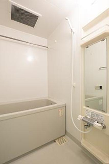 【浴室】 | アルブル高輪 | ※写真は同タイプ住戸です。
