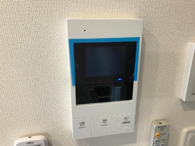 ルミエール高野の内装|カメラ付インターホン