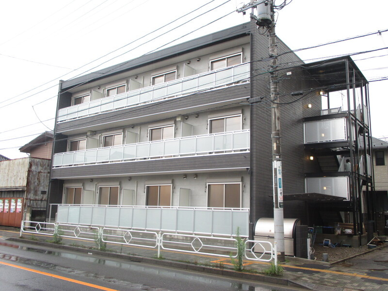 サードロック立川の外観