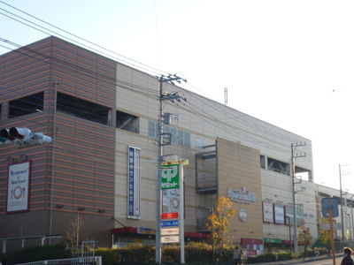 綾瀬タウンヒルズＳＣまで1700ｍ
