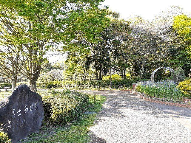 エスポワール・ノースの周辺|その他「富士西公園まで900m」