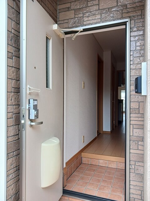 エアリー　コートⅡの玄関