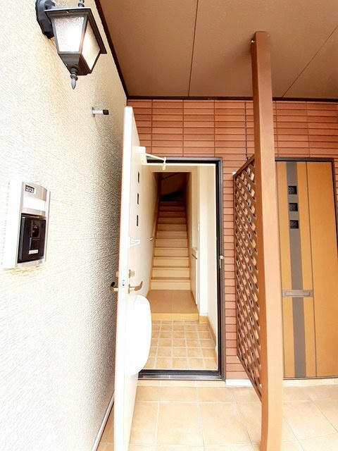 エムティーハイツⅠの玄関