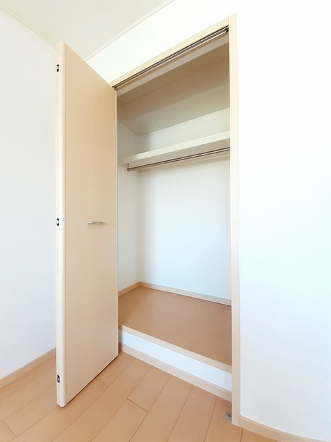 コーポロマンＤの収納