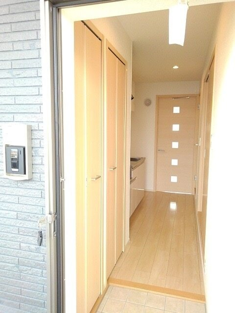 ミドルＣの玄関
