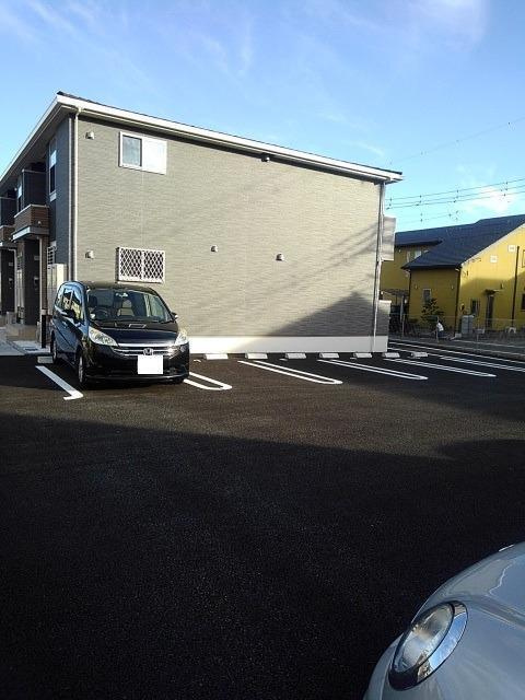 セントラルヒルズＡの駐車場