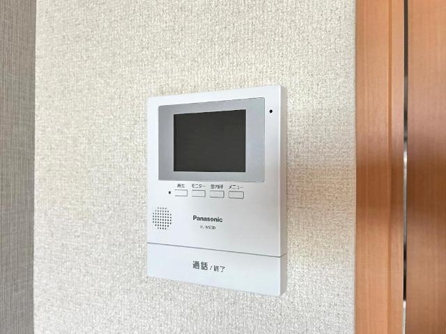 ボナールＢの内装|カメラ付インターホン