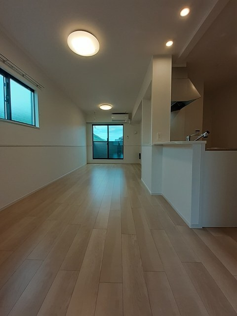 コントレイルの居間・リビング