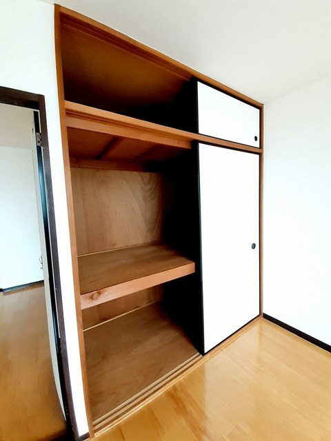 エルディムわたなべの収納