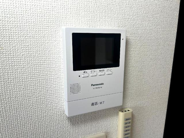 フルージュの内装|カメラ付インターホン