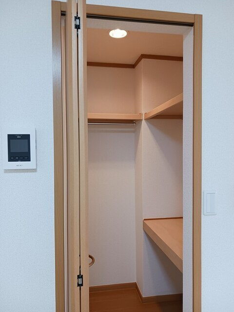 サンライズＡの収納