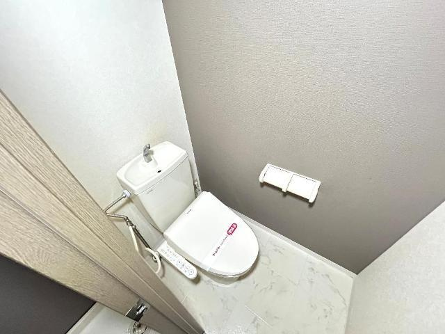 パークサイドエムエスのトイレ|シャワー付トイレ