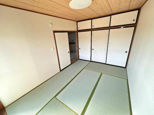 サンシャイン石敷の内装|和室