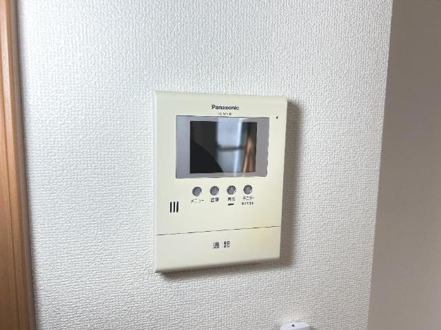 アップウェストの内装|カメラ付インターホン