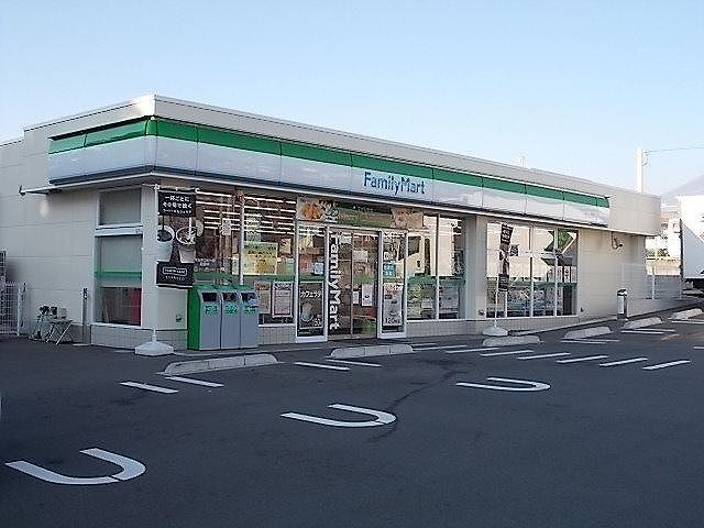 ウエスト　ヒルの周辺|その他「ファミリーマート富士厚原店まで500m」