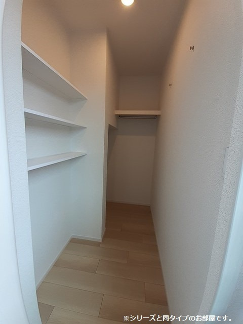 エスペランサ　俊の収納